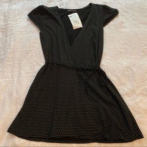 Brandy Melville Robbie Wrap Polka Dot Dress NWT